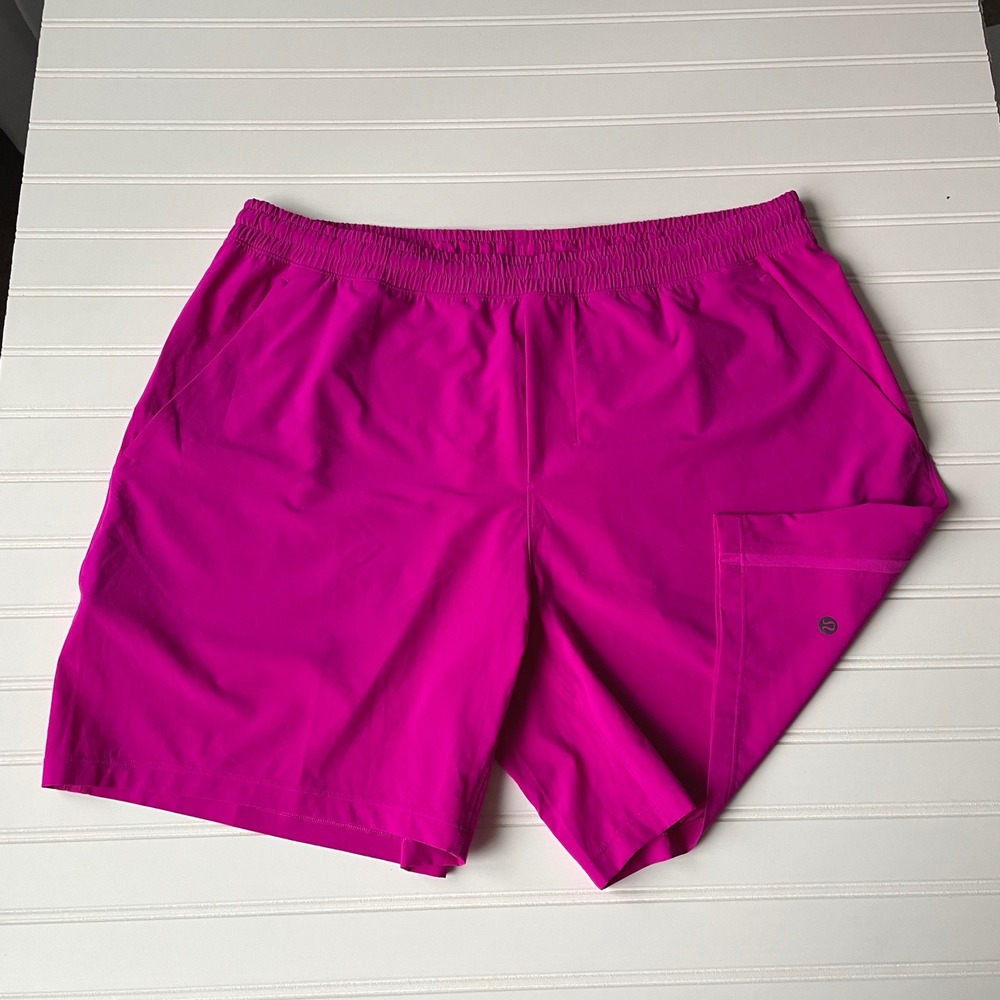 Lululemon Men's Pace Breaker Linerless Short 7" Size XXL Fuchsia Athletic M7AL5S